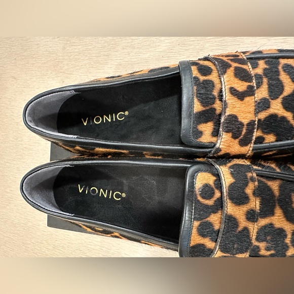 Vionic Sellah Womens Leopard Print Calf Hair Slip On Loafers 8.5 NEW - Picture 6 of 7